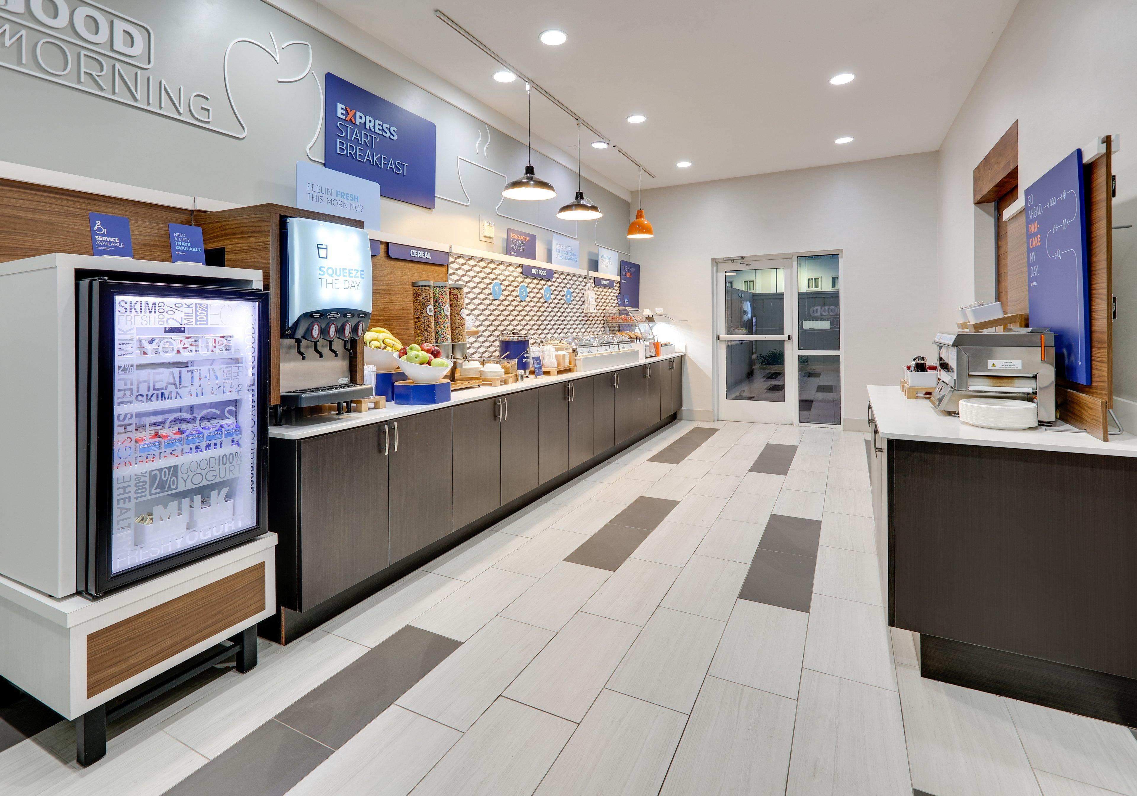 Holiday Inn Express Hotel & Suites Cleburne By Ihg Exterior photo